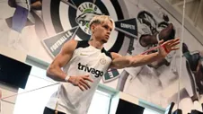 Mudryk khiến fan Chelsea bất ngờ khi vào vai HLV “bất đắc dĩ”