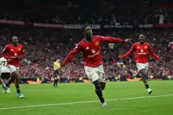 Man Utd hạ Liverpool trong trận cầu 5 bàn thắng
