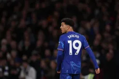 Roma vẫn duy trì liên lạc với Jadon Sancho