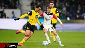 Dortmund hạ gục Frankfurt sau những màn rượt đuổi tỷ số kinh điển