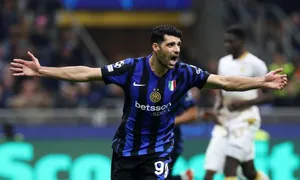 PSV, Leeds United và Fulham đều muốn ký hợp đồng với tiền đạo bị Inter Milan loại khỏi đội hình Serie A