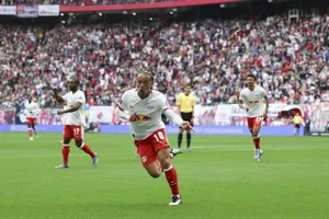 Manchester City tham gia cuộc đua giành chữ ký của Xavi Simons từ RB Leipzig