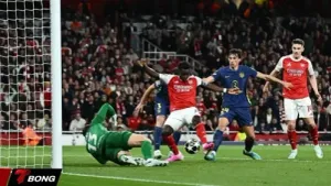Hành trình 20 năm đau khổ của Arsenal kết thúc bằng đêm Emirates huyền diệu