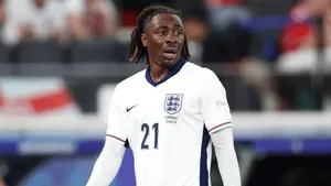 Arsenal TỰ LÀM NHỤC chính mình với bản hợp đồng Eberechi Eze