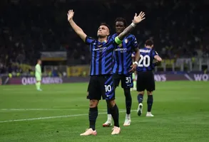 Hai trụ cột của Inter lọt vào danh sách tranh Quả Bóng Vàng FIFA