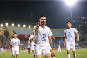 Việt kiều Pháp phân vân về tương lai