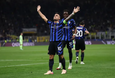 Hai trụ cột của Inter lọt vào danh sách tranh Quả Bóng Vàng FIFA