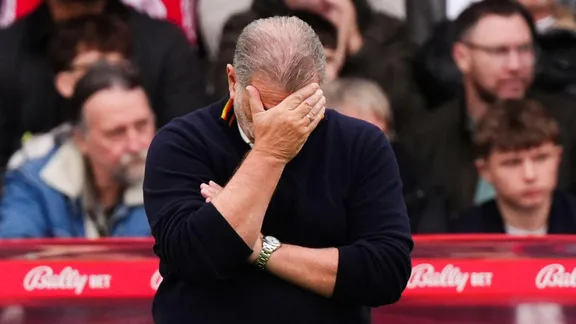 39 ngày ác mộng của Postecoglou