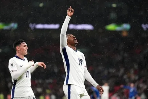 Đánh giá cầu thủ Anh: Elliot Anderson và Eberchi Eze tỏa sáng trong chiến thắng vòng loại World Cup trước Serbia