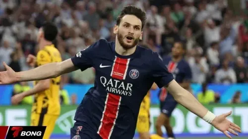 Kvaratskhelia chính là mũi dao sắc lẹm giúp hàng công PSG trở nên biến ảo và khó lường