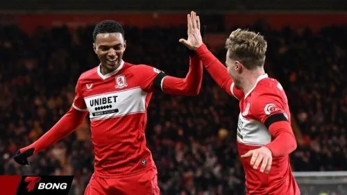 Southampton biến trận hòa 0-0 thành lợi thế vàng trước thềm lượt về quyết định