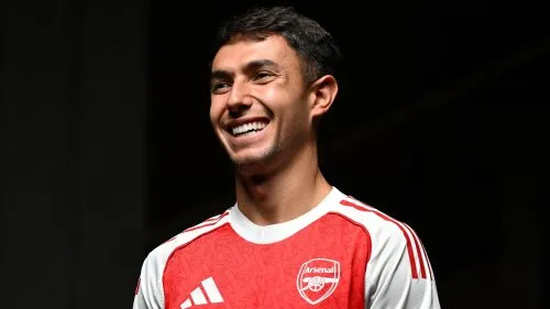 Arsenal chiêu mộ Zubimendi từ Real Sociedad với giá 60 triệu bảng