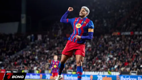 Hansi Flick và quyết định mạo hiểm với Ronald Araujo tại Champions League