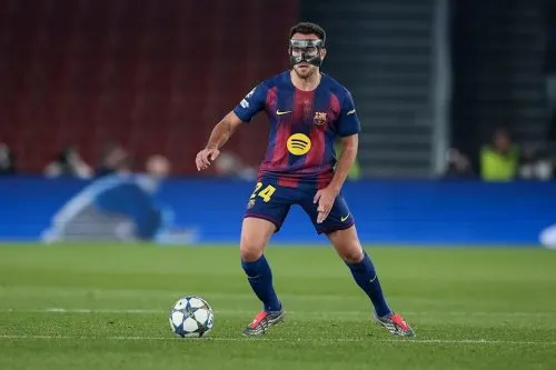 Eric Garcia bàn về Flick, Araujo, băng đội trưởng Barca, La Masia, Girona, Real Madrid sau khi ký hợp đồng mới